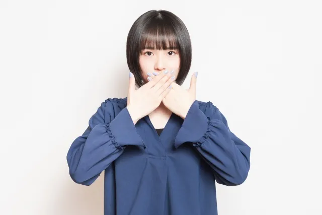 求人の実態を隠す女性